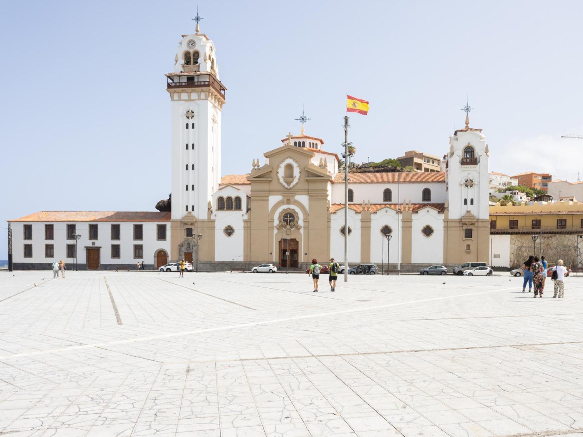 Live Basilica Candelaria Beach & Balcony Extérieur photo